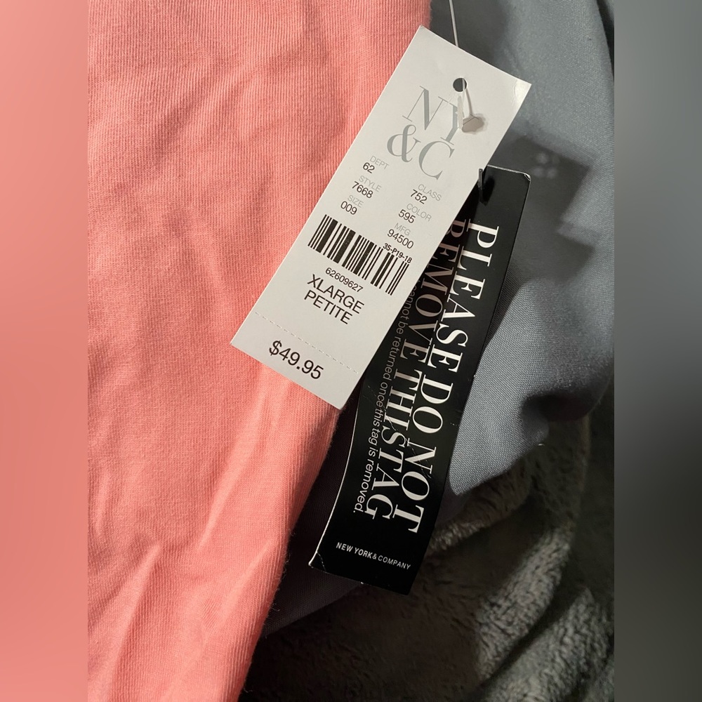 Brand new summer dress with tag size fits to Large
